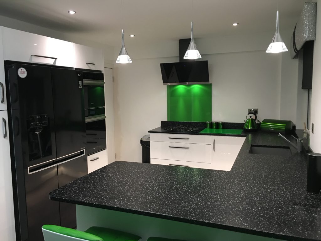 Bespoke Kitchens Glasgow - Custom Made Fitted Kitchens from My ...